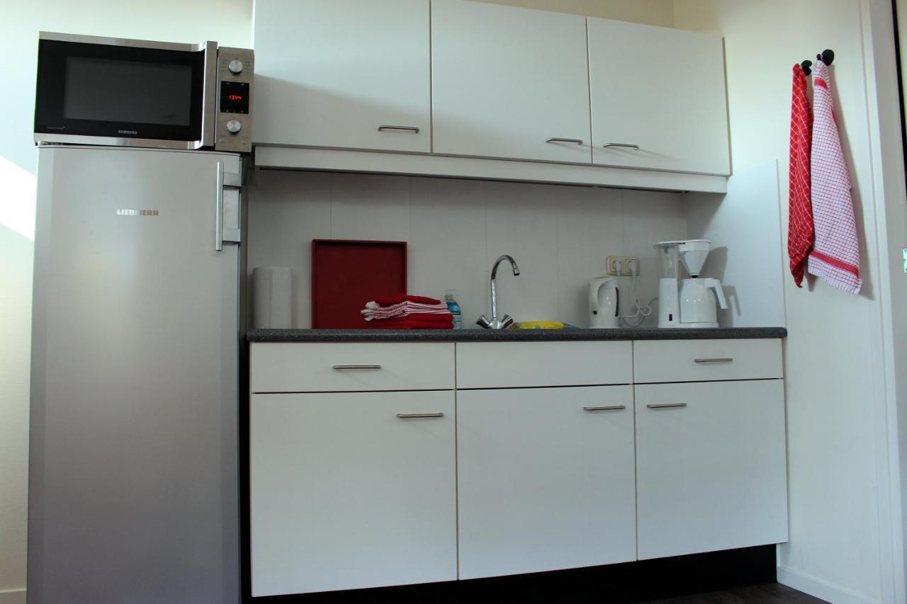 Logement De Garage Sneek Εξωτερικό φωτογραφία