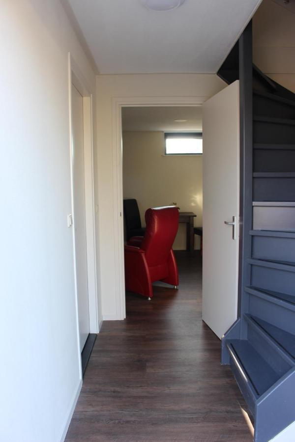 Logement De Garage Sneek Εξωτερικό φωτογραφία