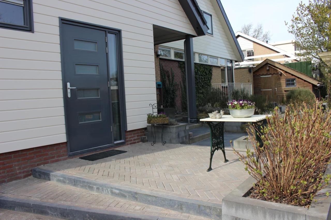 Logement De Garage Sneek Εξωτερικό φωτογραφία