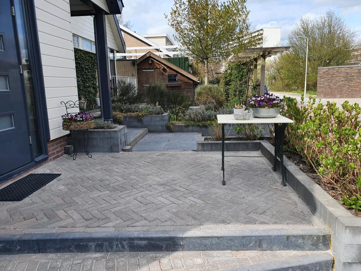 Logement De Garage Sneek Εξωτερικό φωτογραφία